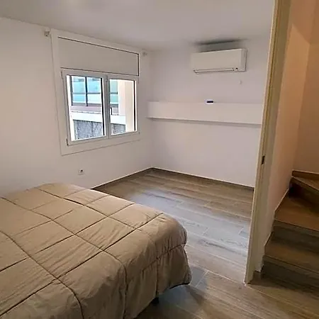 Apartamento Rosesapparts A20demar Triplex Rosas